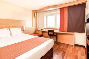 هتل Ibis Stevenage Centre