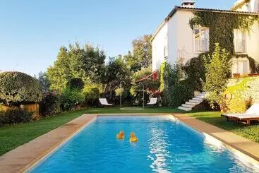 호텔 La Fuente De La Higuera