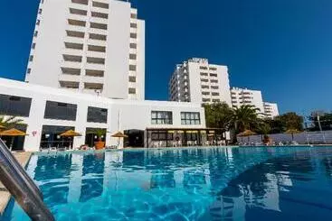 Apartamentos Turísticos Janelas Do Mar