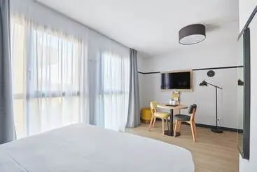 Huoneistohotelli Odalys City - Aix en Provence Centre Rotonde - Les Floridianes