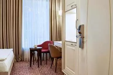 Ratonda Centrum Hotels