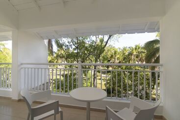 Wyndham Alltra Samana All Inclusive Resort