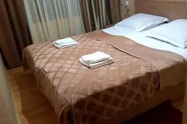 پانسیون Guest House On V. Pshavela 50