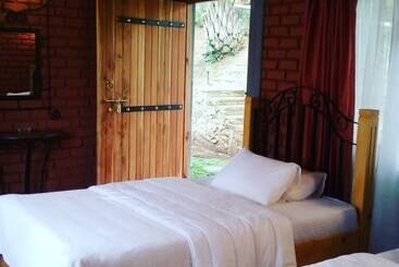 Hotel Tea Leaf Retreat