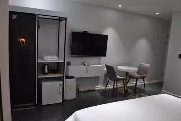 Hound Hotel Sangmu