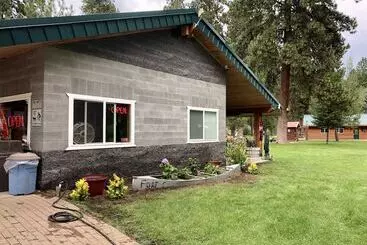 Vakantiehuisje Crater Lake Resort