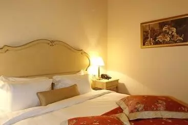 Hotel Athina