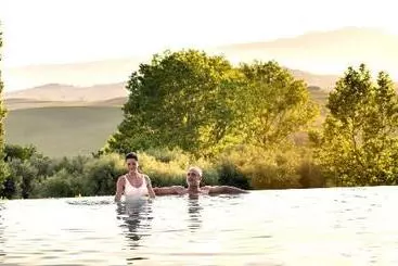 منتجع Fonteverde Lifestyle & Thermal Retreat   The Leading Hotels Of The World