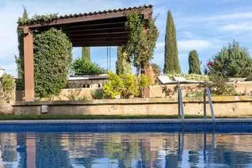 فندق Rotana Golf Resort