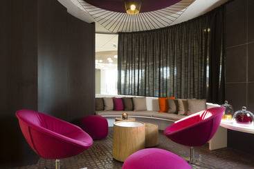 Отель Oceania Rennes