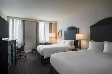 هتل Renaissance New Orleans Arts Warehouse District