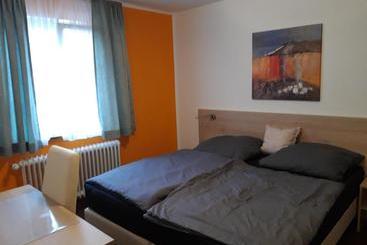 בית מלון כפרי Cafe Restaurant Rohan