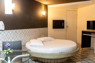 Fada Hotel   Motel Adults Only