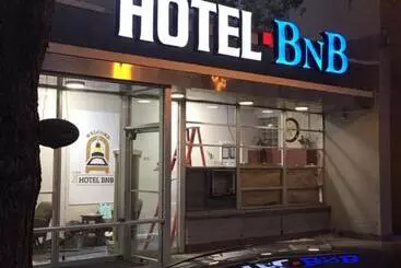 Kapselihotelli Bnb 1