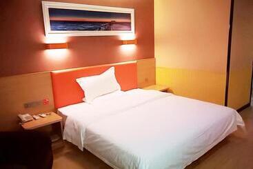 בית מלון כפרי 7 Days Premium Linfen Pingyang South Street Branch