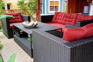 Pensão The Azure   M Pai Bay