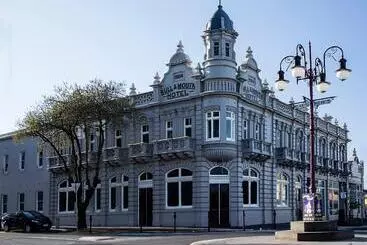 Bull And Mouth Hotel Maryborough Victoria