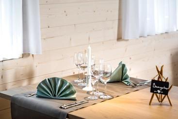 فندق Restaurant Krone