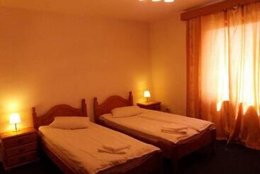 בית מלון כפרי Maier