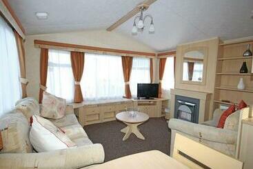 리조트 Silver Birch Caravan Park