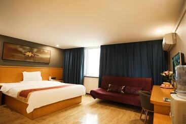 בית מלון כפרי 7days Inn Xuzhou Xinyi Shifu Road