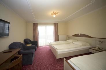 Voralpenhotel Schmoller