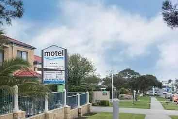 Motel On A Beckett