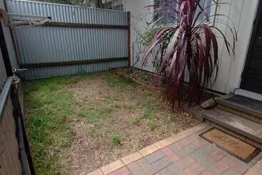 アパートホテル Top Of The Lake Holiday Units