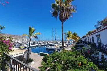 Billy's Puerto de Mogán Apartments by Livvo