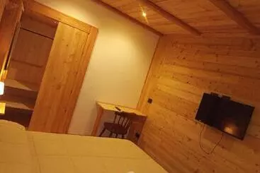 هتل Albergo Martinet