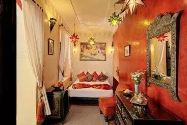 هتل Riad Dar El Souk