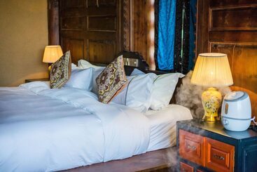 בית מלון כפרי Buddhahood & Lotus Villa