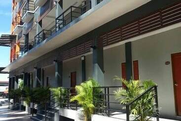 هتل Waen Petch Place