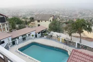 Hill View Hotel Mccarthy Hills