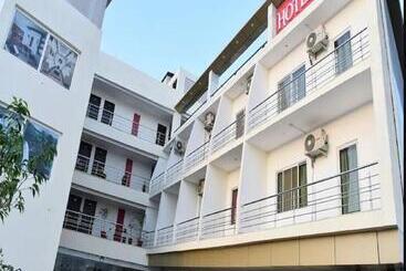 Sps Inn By Shrigo Hotels