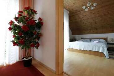 بنسيون Adriana Guesthouse