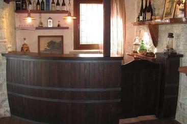 קוטג'' Old House