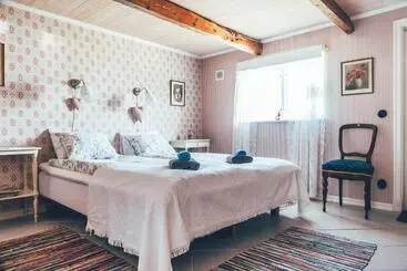 Bed and Breakfast Farmors Lada