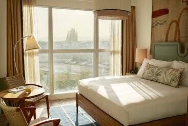 هتل The Hoxton, Poblenou