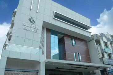Hotel Saradha Grande