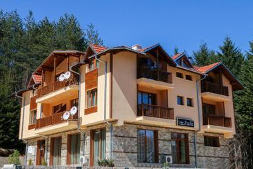 بنسيون Guesthouse Aida