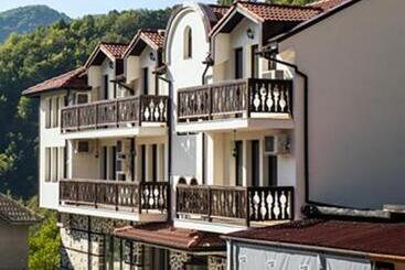 Пансион Rodopsko Katche