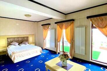 هتل Premier Class