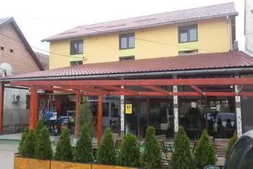 Pensão La Tusi Lovrin