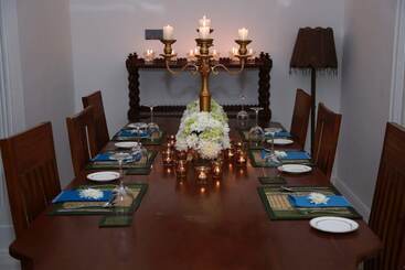 Hotel Jansens Bungalow Sinharaja