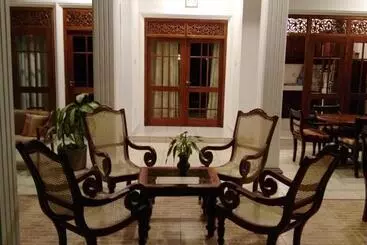 Aamiaismajoitus (B&B) Surf Villa