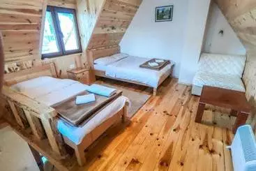 Pension Bungalows And Rooms Ivan