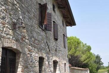 בית מלון כפרי Villa Asiola