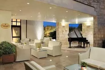 Grand Hotel La Chiusa Di Chietri