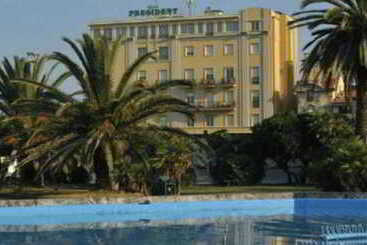 בית מלון כפרי President